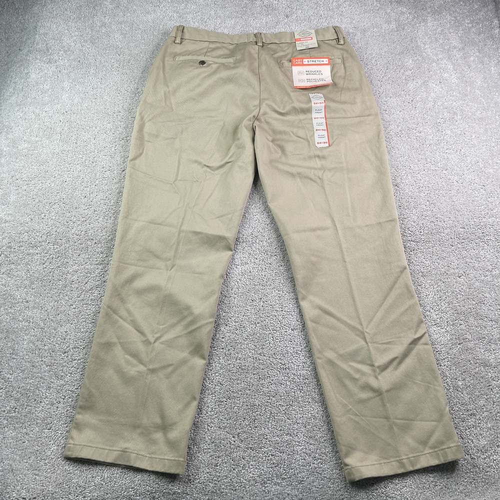 NEW St Johns Bay Pants Mens 34x30 Khaki Pleated Front Classic Fit Stretch‎ Chino